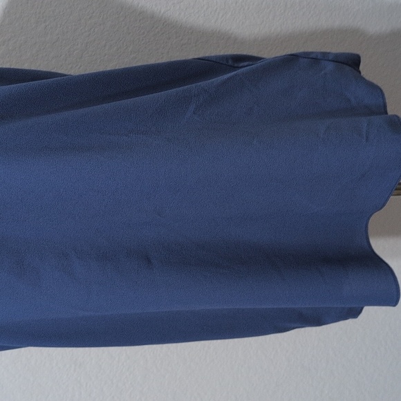 Paper Crane Cami Tank Top Blue Size Medium Racer back V-Neck - Picture 2 of 8